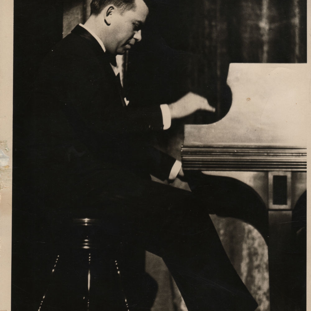 Samuel Sherman and his family (circa 1909)